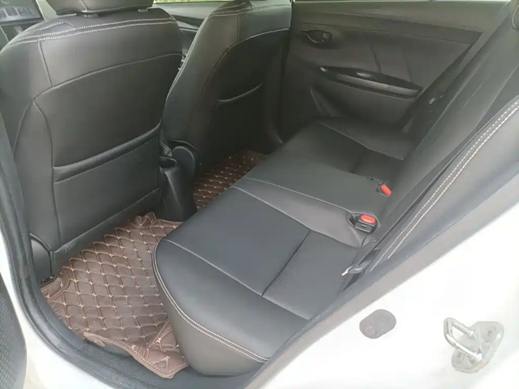 Toyota Vios FS — миниатюра 17
