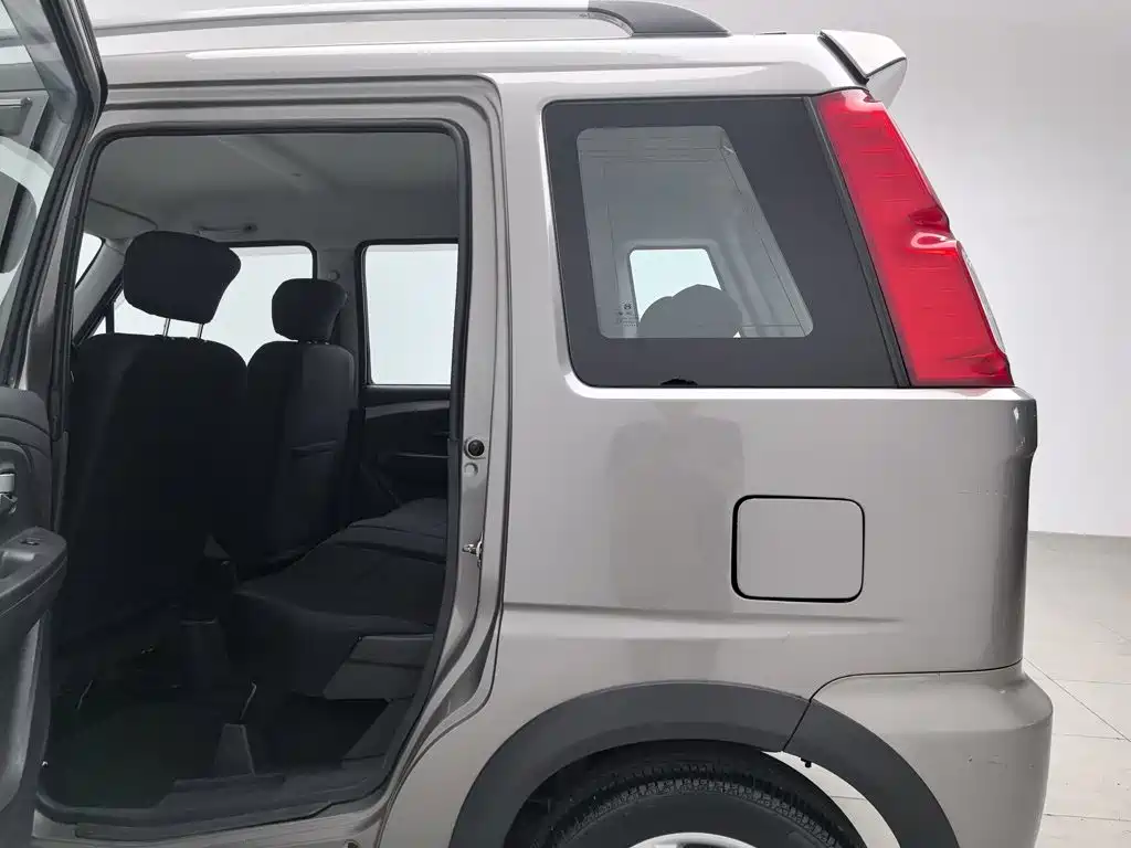 Suzuki Wagon R X5 — миниатюра 15