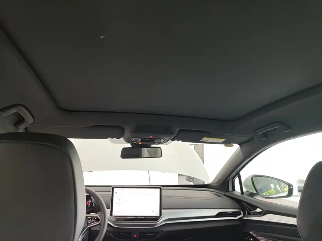 Volkswagen ID.4 Crozz — миниатюра 18