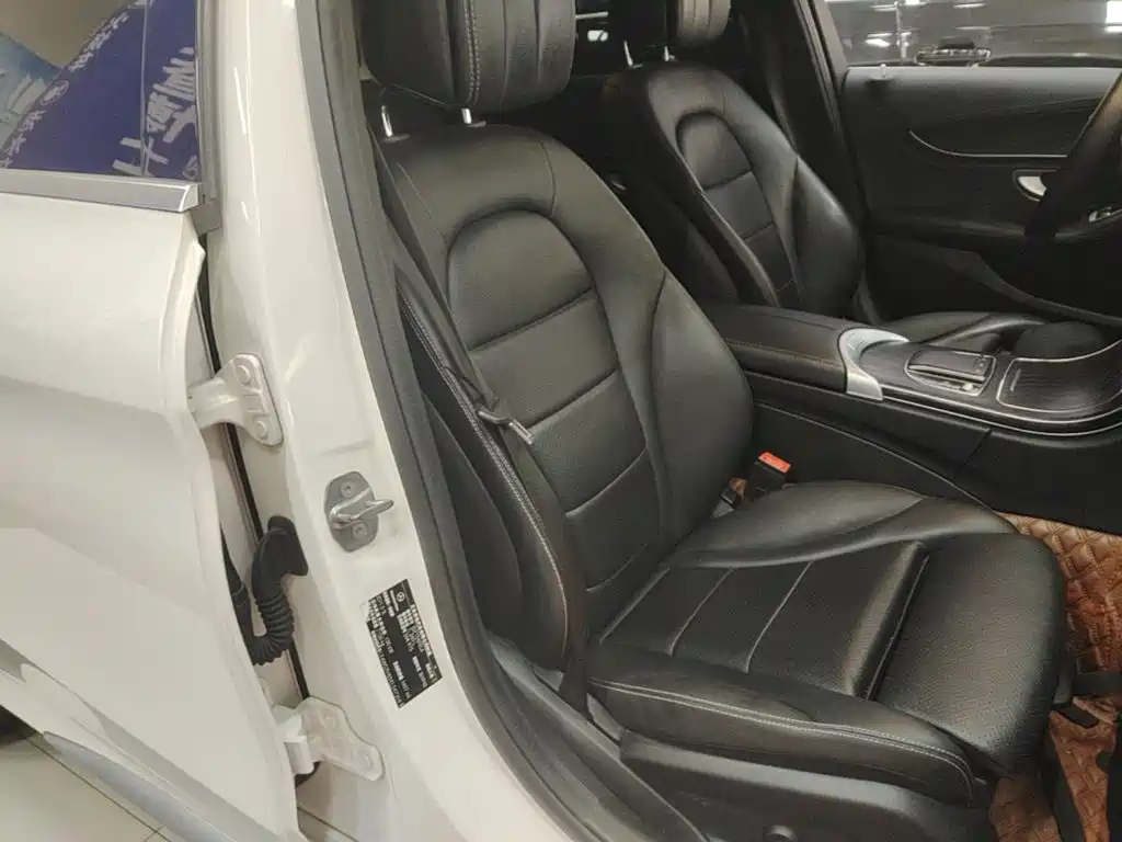 Mercedes-Benz C-Class — миниатюра 25