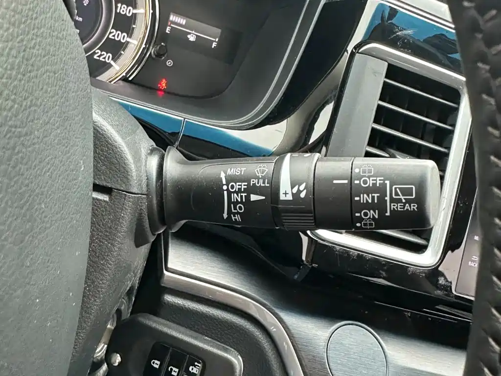 Honda Elysion — миниатюра 24