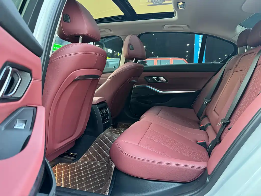 BMW 3 Series — миниатюра 16