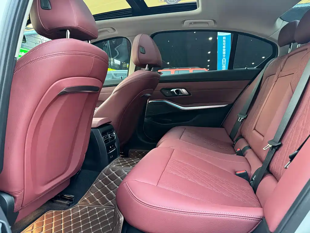 BMW 3 Series — миниатюра 17