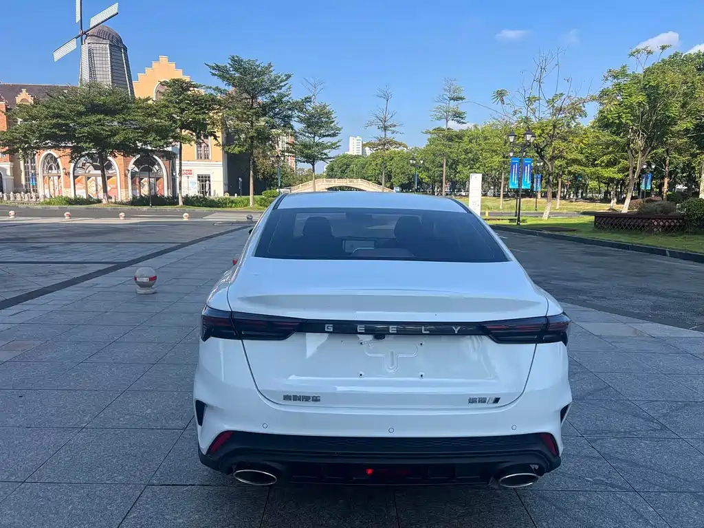 Geely Binrui — миниатюра 15