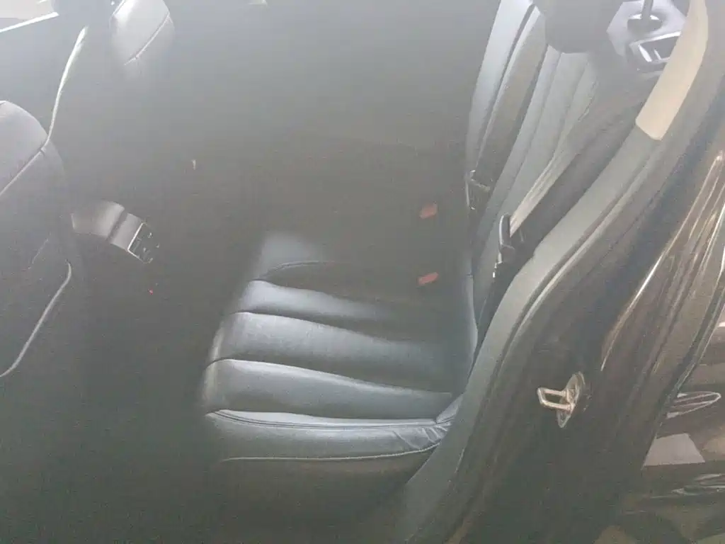Peugeot 408 — миниатюра 16
