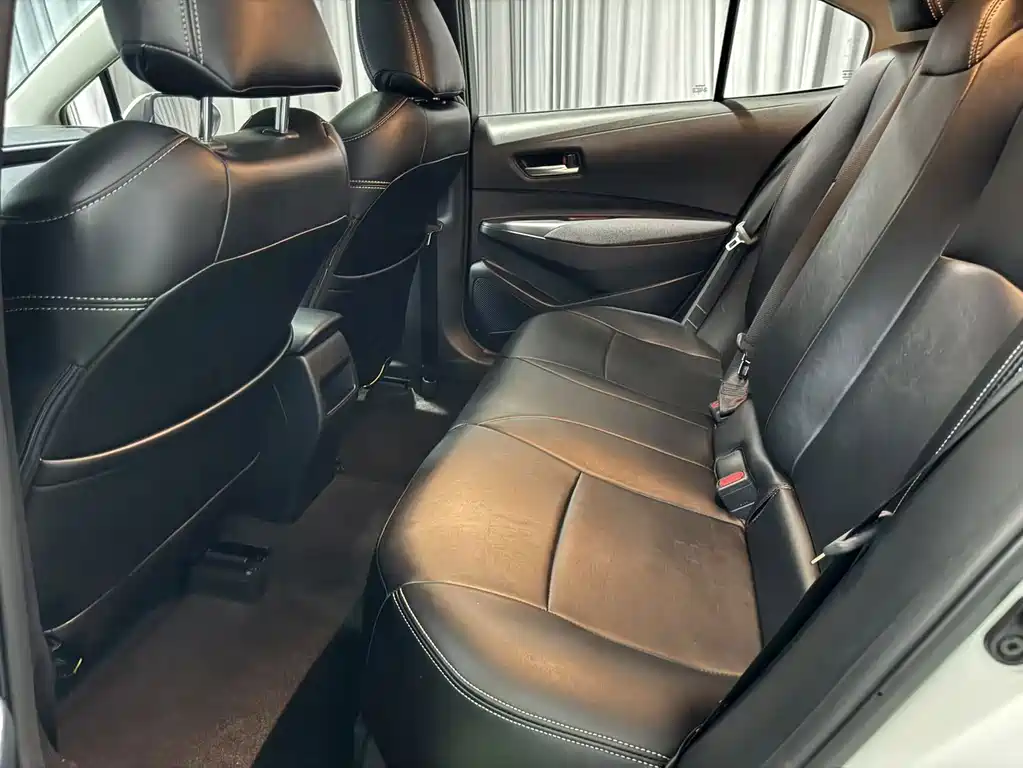 Toyota Corolla — миниатюра 15