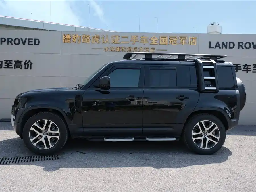 Land Rover Defender — миниатюра 7