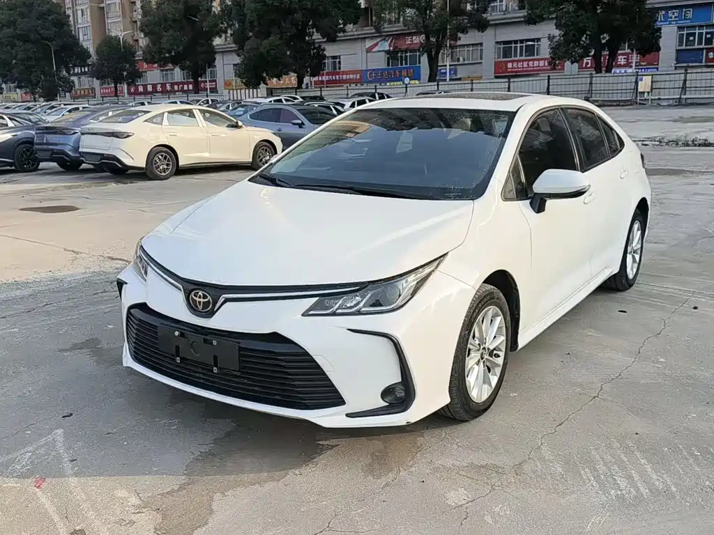 TOYOTA COROLLA