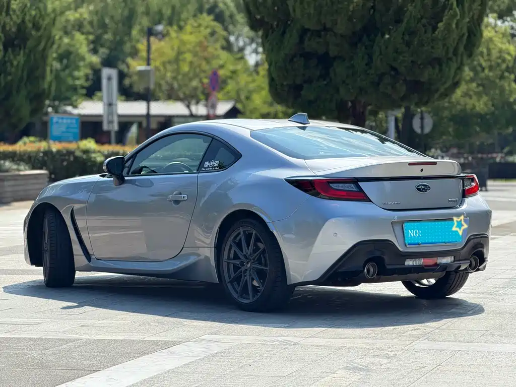 Subaru BRZ — миниатюра 6