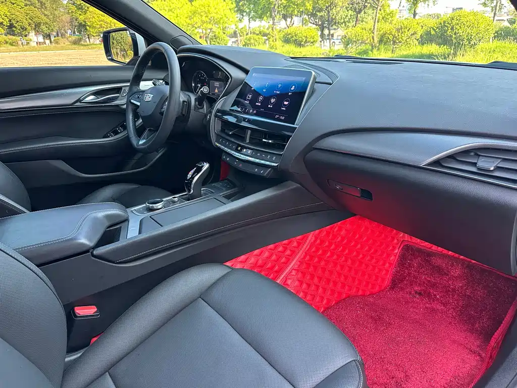 Cadillac CT5 — миниатюра 11