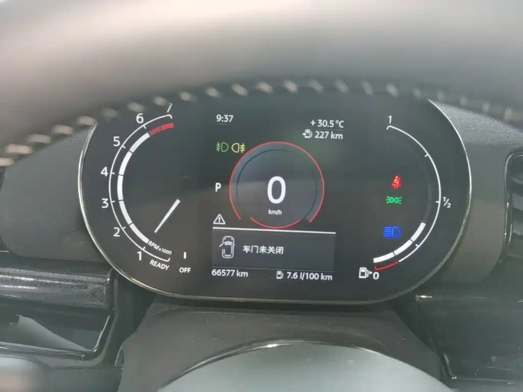 MINI Mini Clubman — миниатюра 8