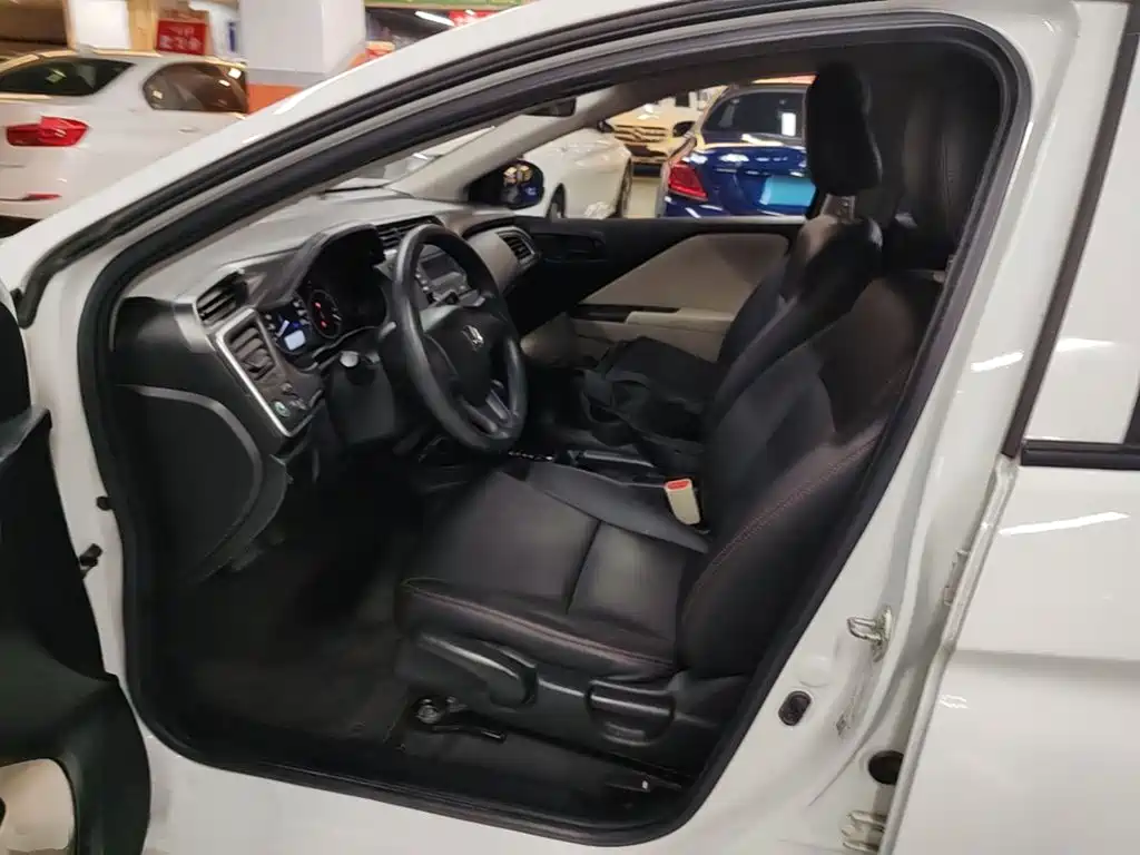 Honda City — миниатюра 15