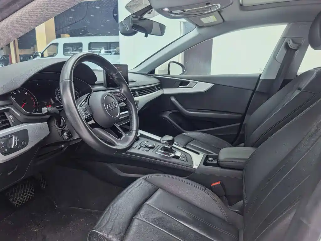 Audi A5 (Import) — миниатюра 5