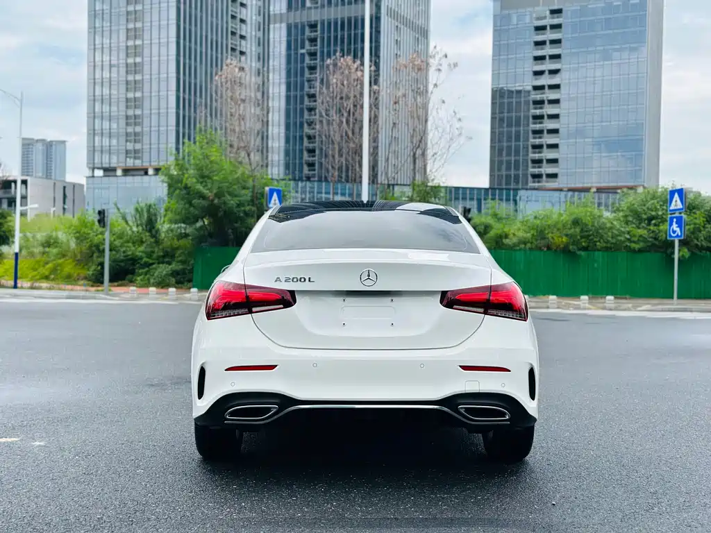 Mercedes-Benz A-Class — миниатюра 6