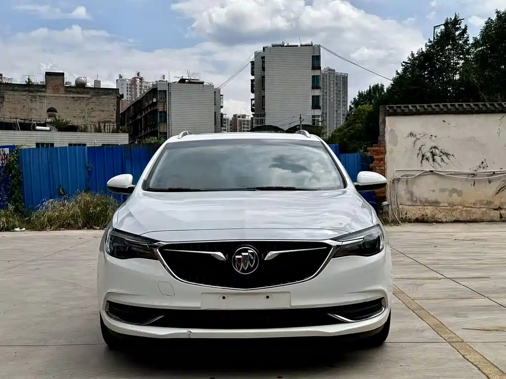 Buick Excelle — миниатюра 3