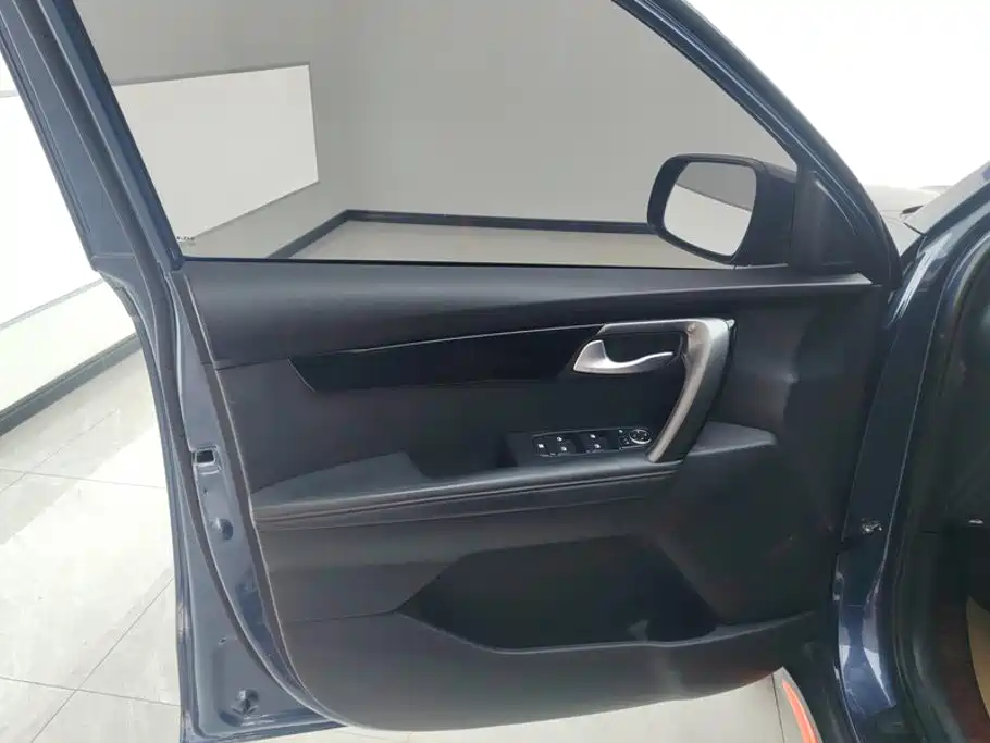 Kia Sportage — миниатюра 7