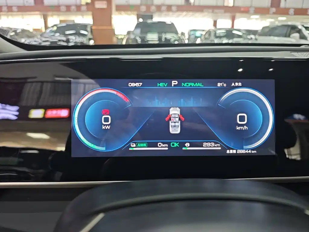 BYD Qin L — миниатюра 12