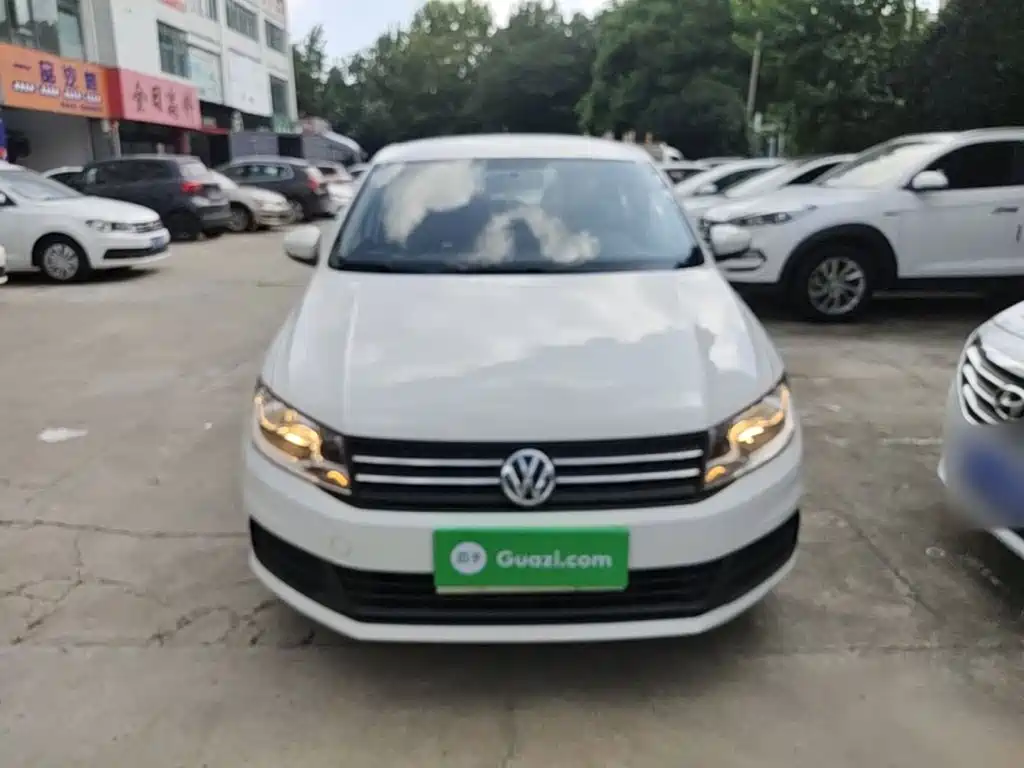 Volkswagen Santana — миниатюра 3