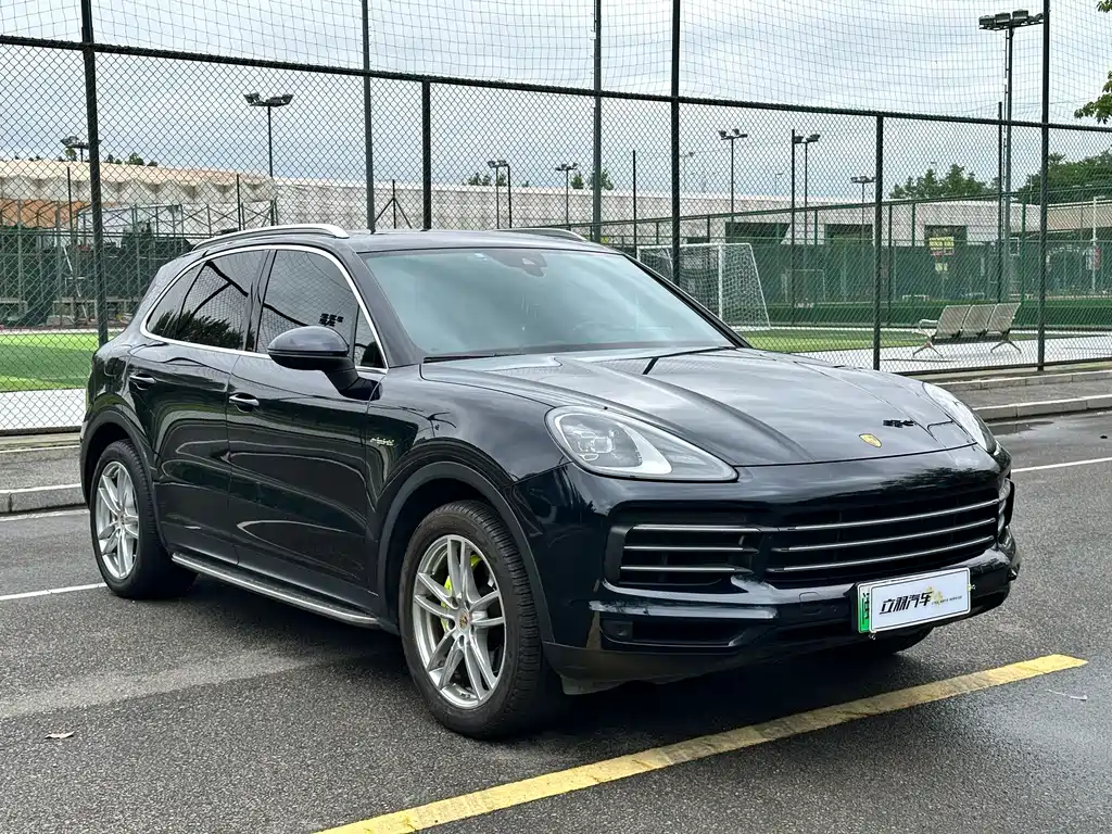 Porsche Cayenne Hybrid — миниатюра 3