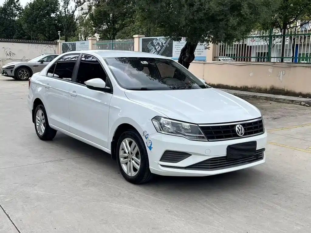 Volkswagen Jetta — миниатюра 4