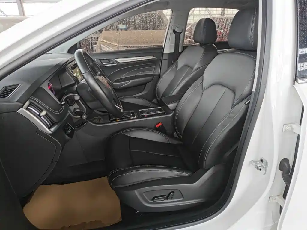 Roewe Roewe i6 Classic — миниатюра 15