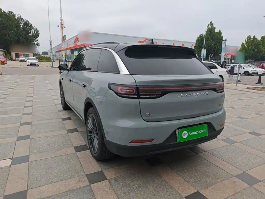 Leapmotor Leapmotor C11 — миниатюра 5