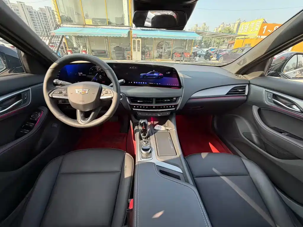 Cadillac CT5 — миниатюра 7