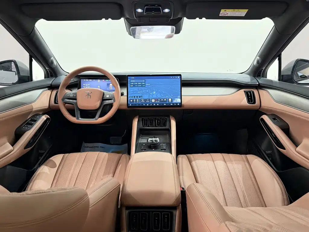 BYD L EV — миниатюра 13
