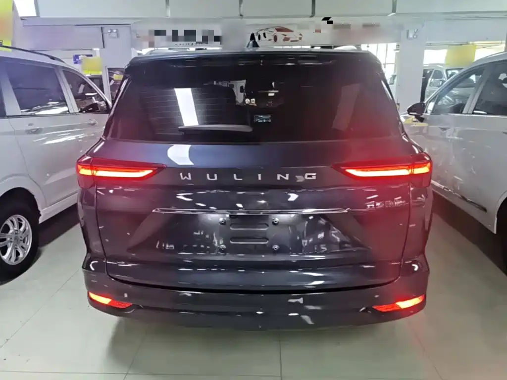 Wuling Victory — миниатюра 6
