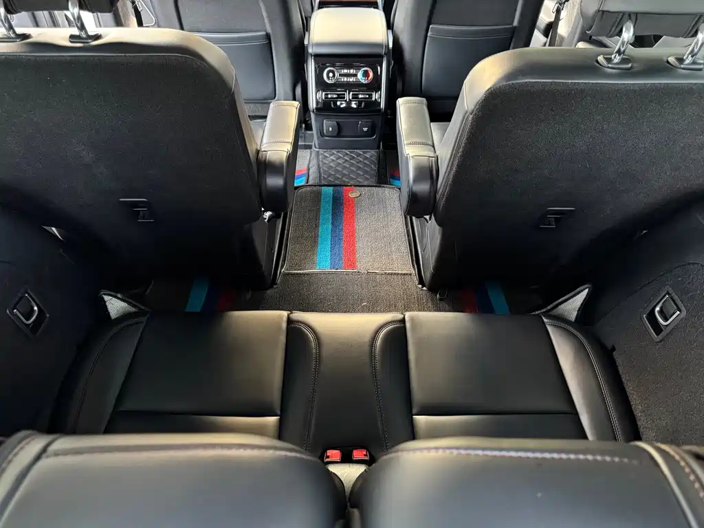 Lincoln Aviator — миниатюра 19