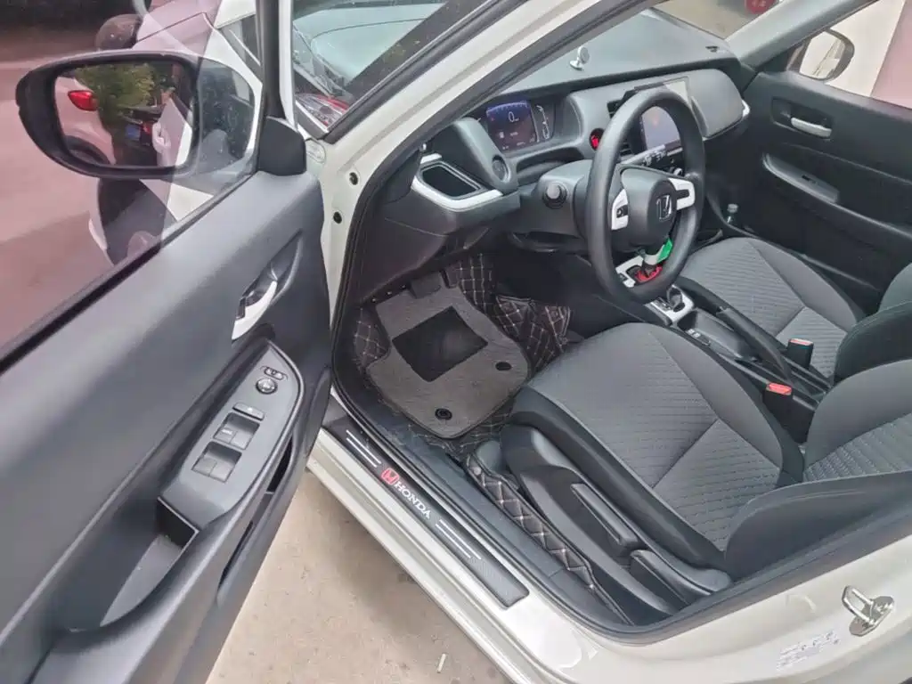 Honda Fit — миниатюра 16