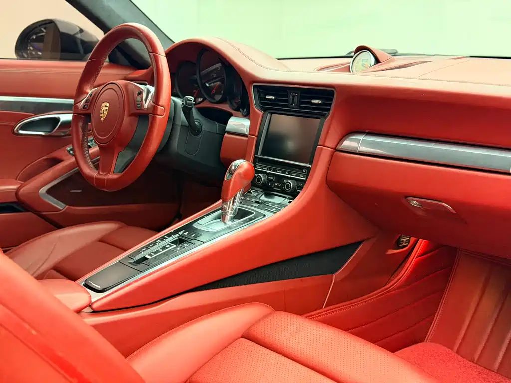 Porsche 911 2012 Carrera 3.4L