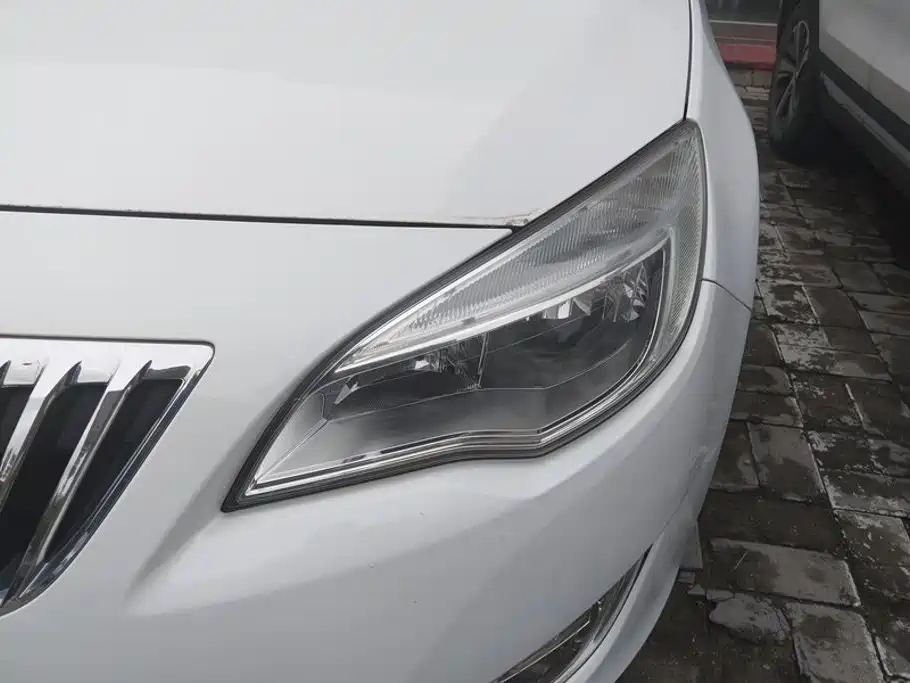 Buick Excelle — миниатюра 5