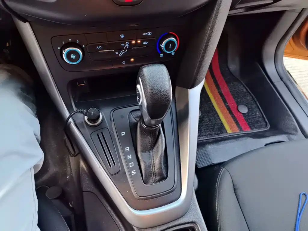 Ford Focus — миниатюра 14