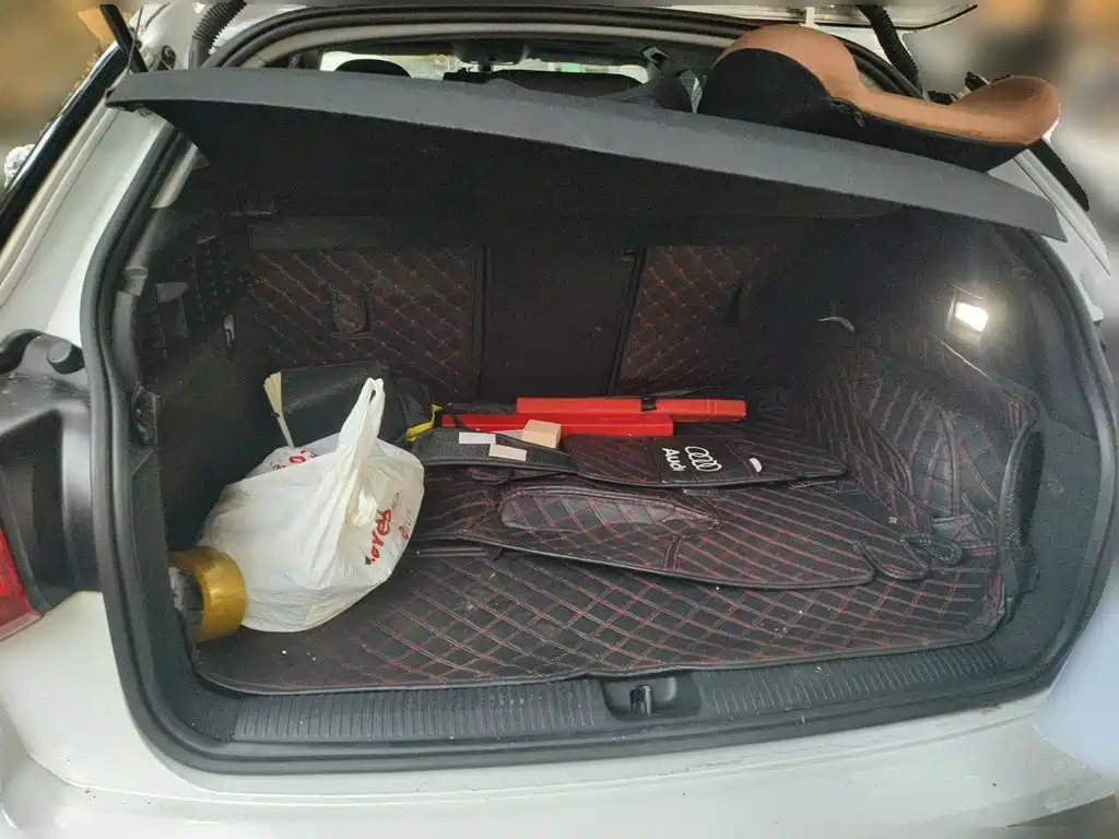 Audi Q2L — миниатюра 10