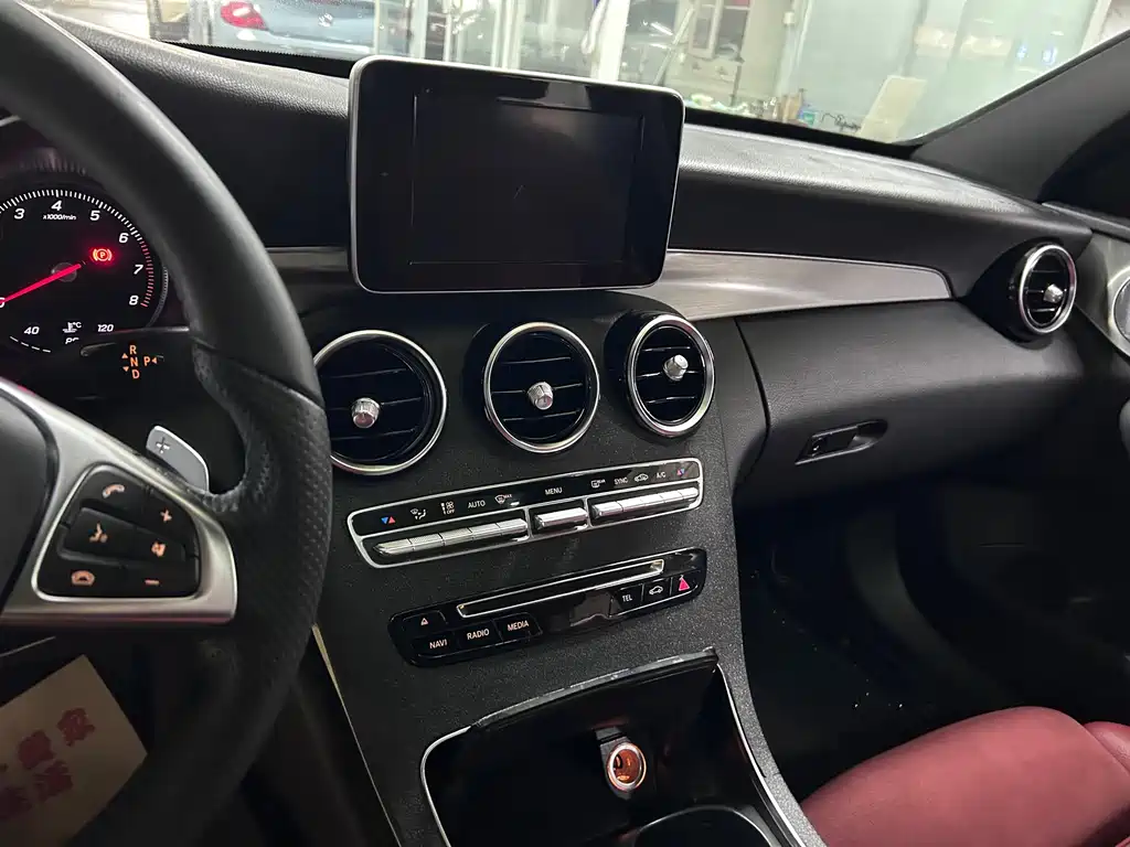 Mercedes-Benz C-Class — миниатюра 9
