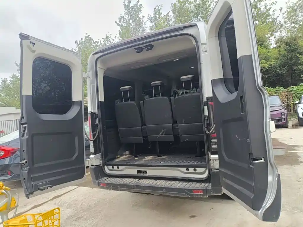 Ford Transit T8 — миниатюра 19