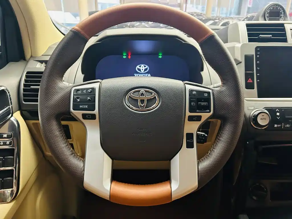 Toyota Prado (Import) — миниатюра 16