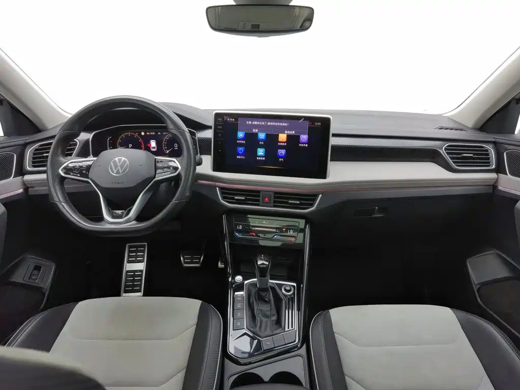 Volkswagen TayronX X 2023 330TSI Luxury