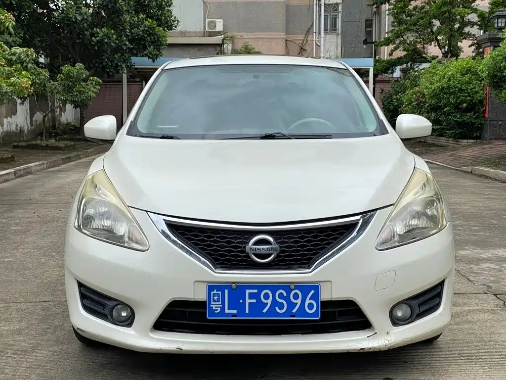 Nissan Tiida 2013 1.6L CVT