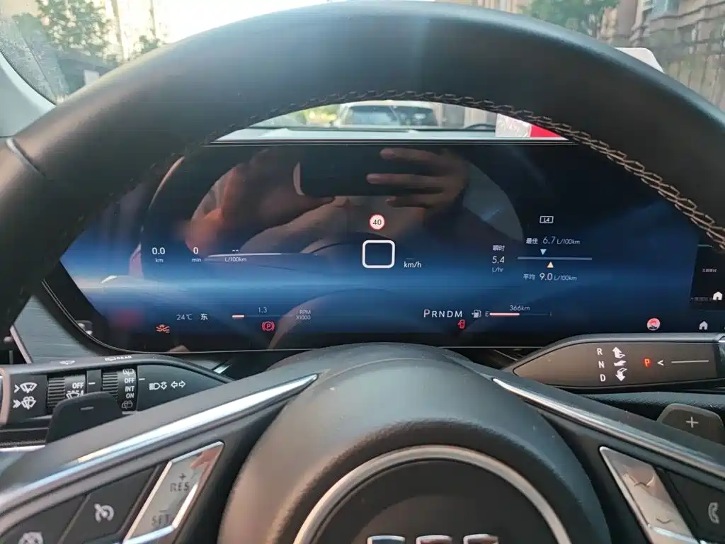 Buick Envision Plus — миниатюра 4