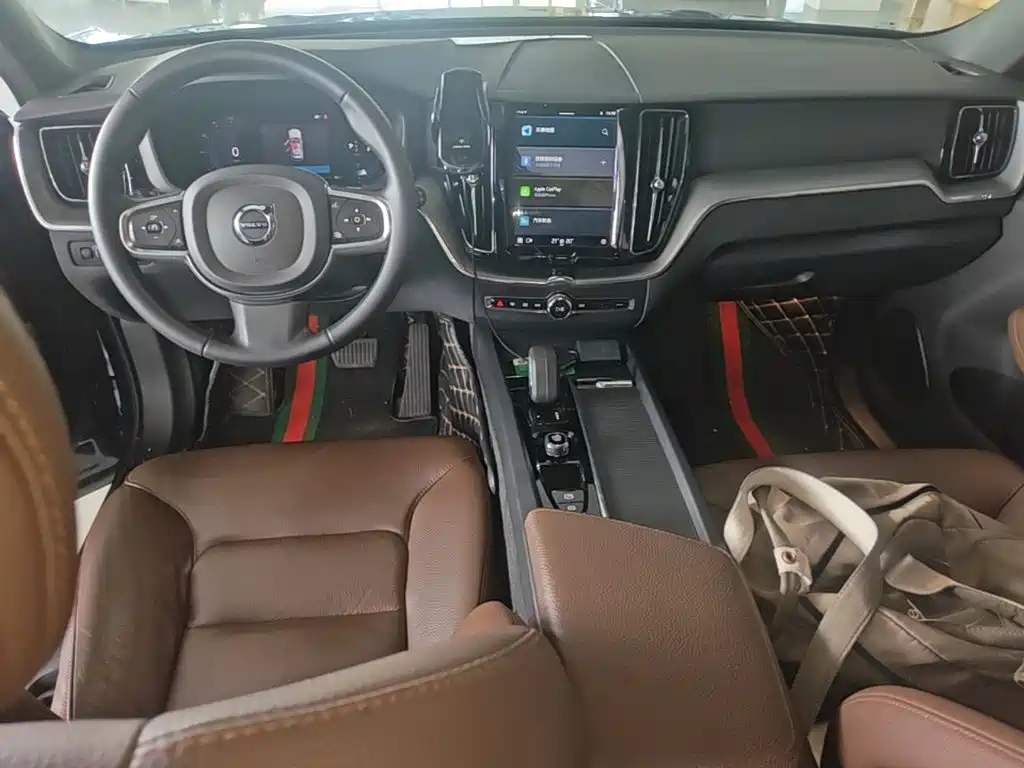 Volvo XC60 — миниатюра 10