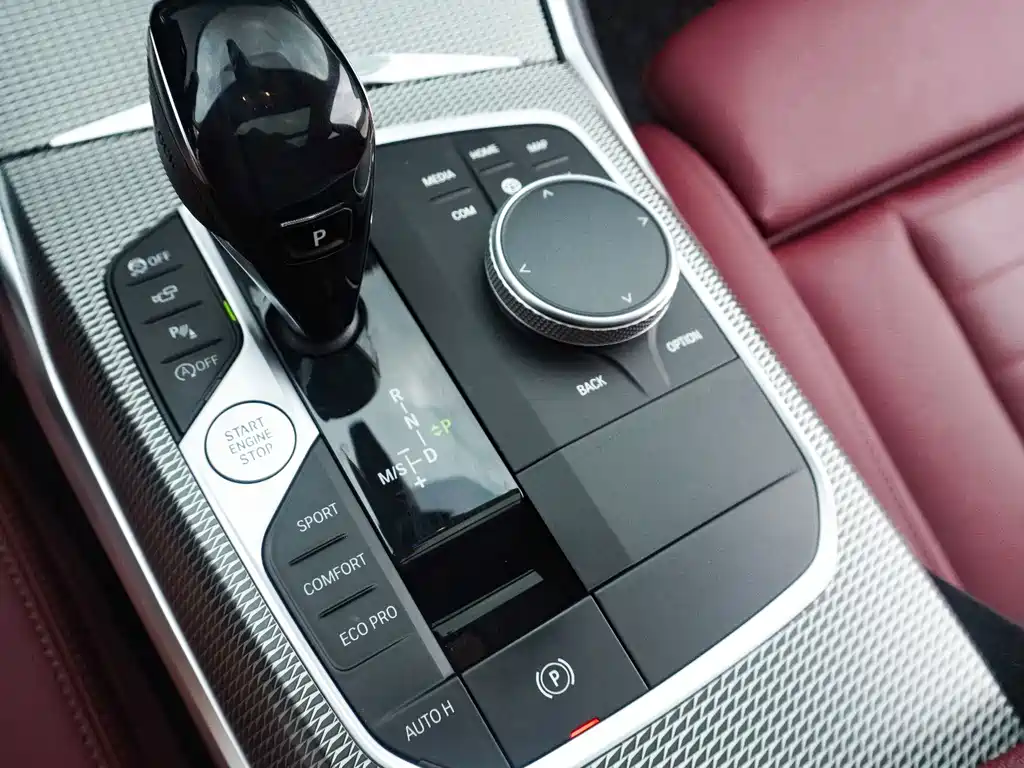 BMW 3 Series — миниатюра 15