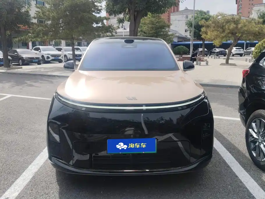 Li Auto Li L9 — миниатюра 2