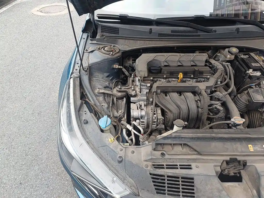 Hyundai Elantra — миниатюра 18
