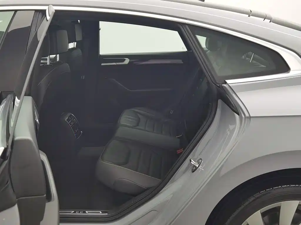 Volkswagen CC — миниатюра 15