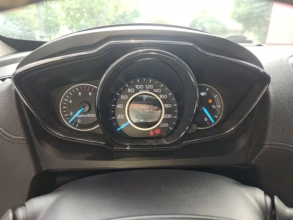 Ford Escort — миниатюра 12