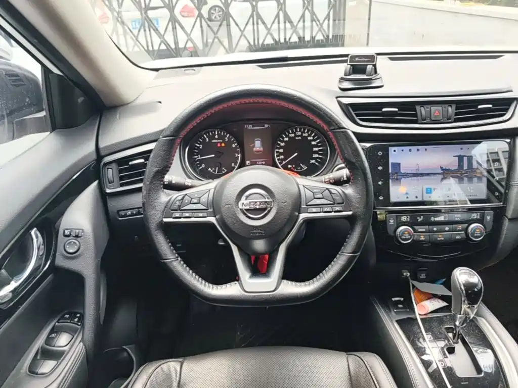 Nissan X-Trail — миниатюра 11