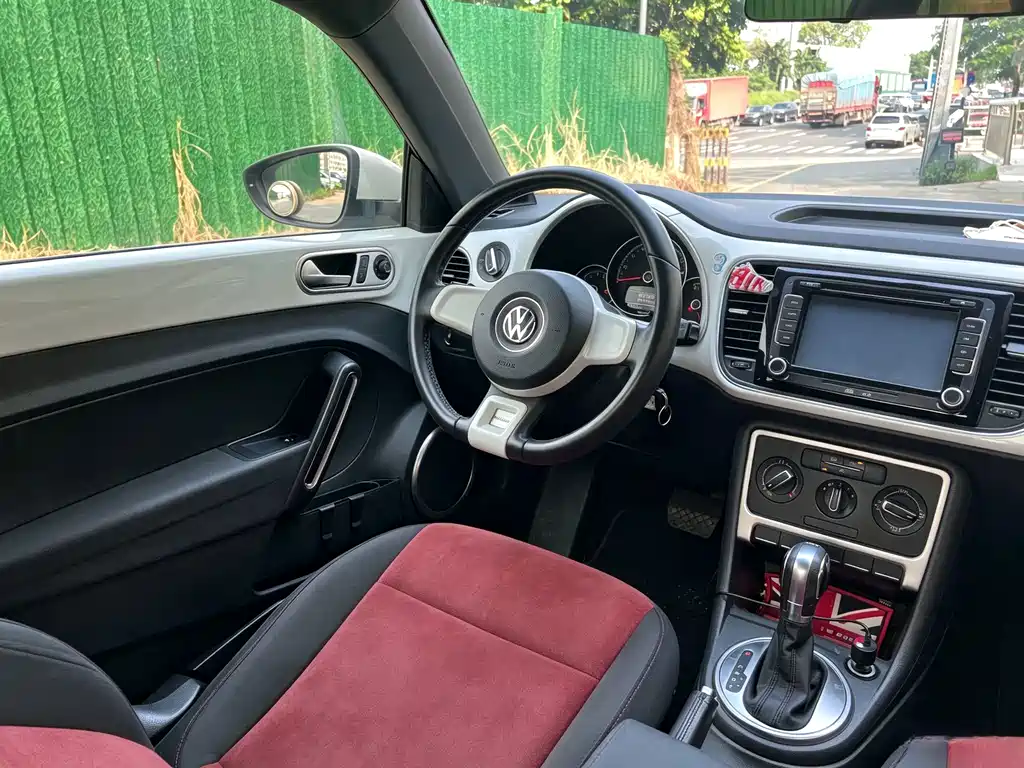 Volkswagen Beetle — миниатюра 13