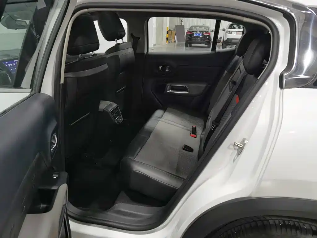 Citroen C5 AIRCROSS — миниатюра 15